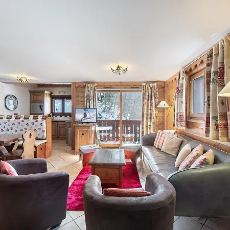 Duplex Lumineux Avec Terrasse, Piscine Et A Meribel, Acces Direct Aux Pistes - Fr-1-566-49 Les Allues