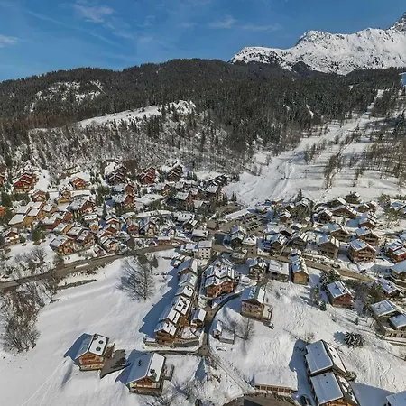 Duplex Lumineux Avec Terrasse, Piscine Et A Meribel, Acces Direct Aux Pistes - Fr-1-566-49 Apartment *